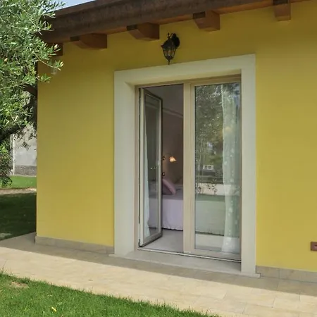 Paradiso Degli Ulivi فندق مبيت وإفطار بسكييرا ديل غاردا