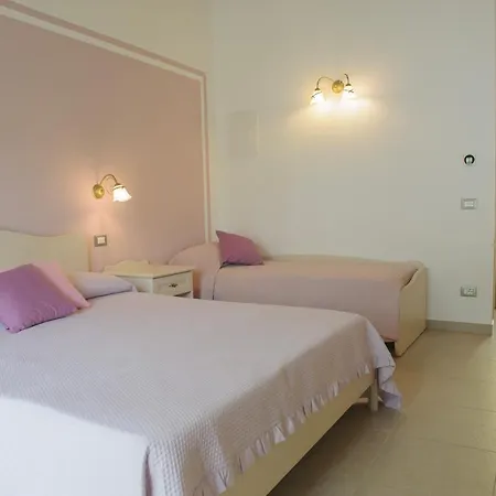 فندق مبيت وإفطار Paradiso Degli Ulivi بسكييرا ديل غاردا
