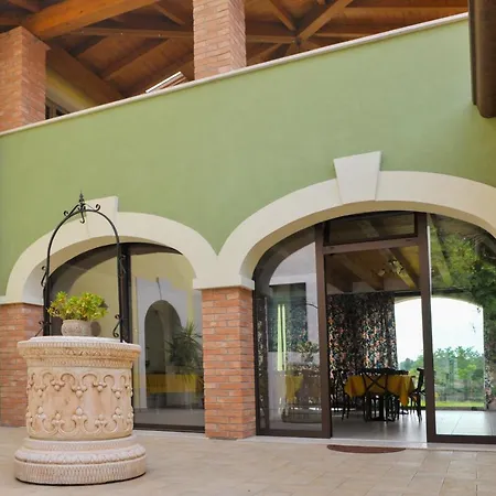 Paradiso Degli Ulivi B&B