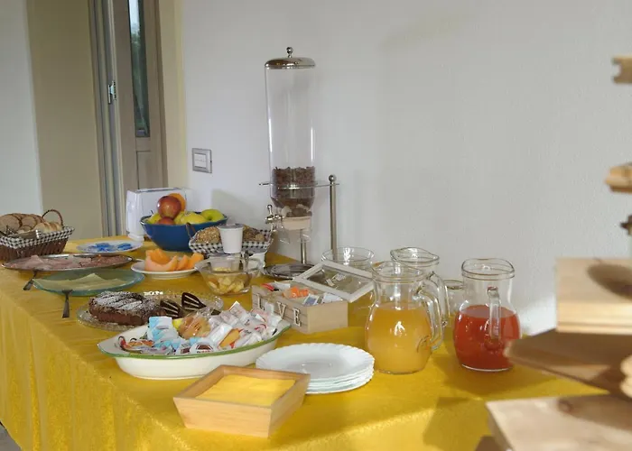 Bed & Breakfast Paradiso Degli Ulivi 3*
