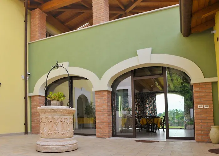 Paradiso Degli Ulivi Bed & Breakfast